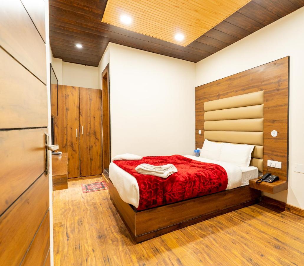 Hotel Woodland Nainital Extérieur photo