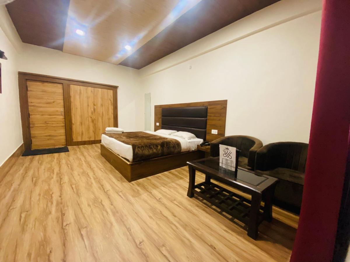 Hotel Woodland Nainital Extérieur photo